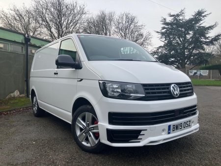 VOLKSWAGEN TRANSPORTER 2.0 TDI T30 BlueMotion Tech Startline FWD SWB Euro 6 (s/s) 5dr